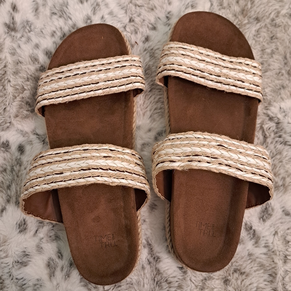 Time and Tru Sandals